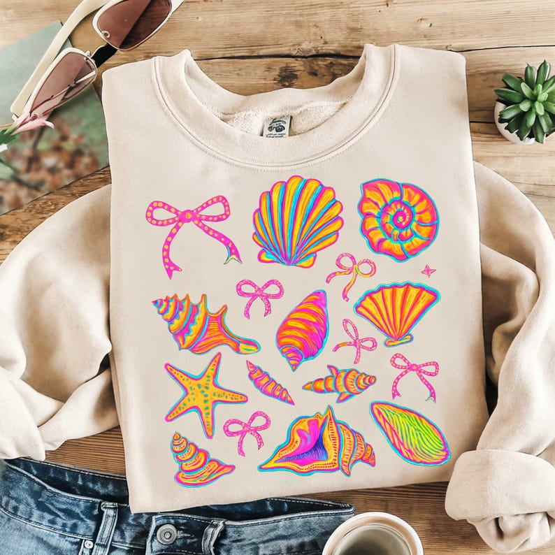 Coquette SeaShell Shirt , Beach Shirt, Beach Shirt, Ocean Lover Gift, Summer Shirt Shirt, Summer Vibes Shirt, SeaShell T-Shirt, Beach Summer Shirt
