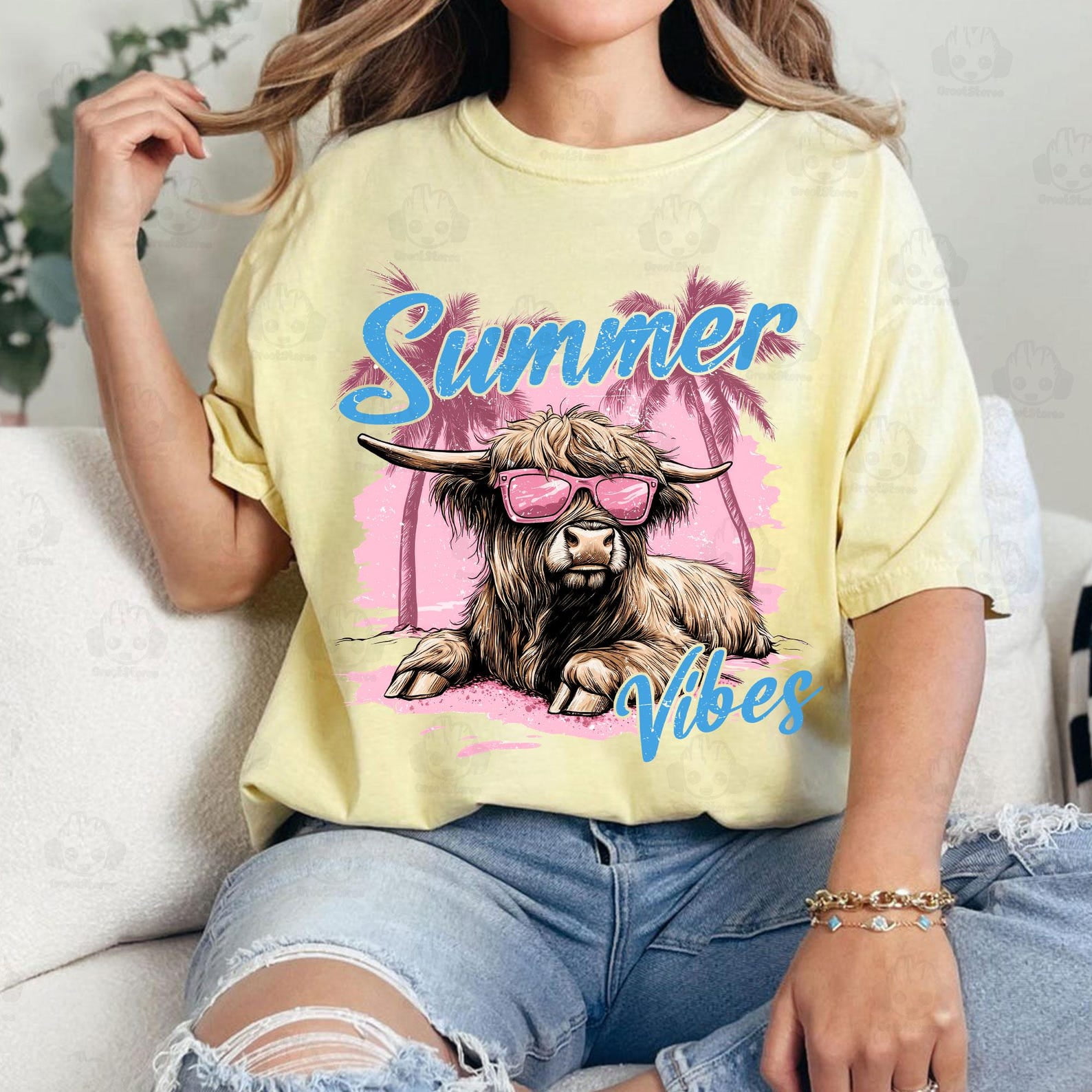 Summer Vibes TShirt, Highland Cow TShirt, Retro Summer tShirt, Funny Beach Shirt, Summer TShirt, Cow Summer TShirt